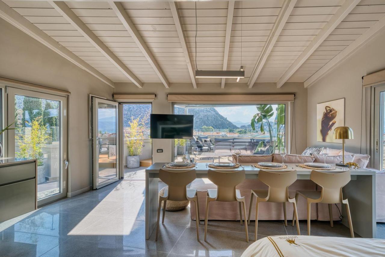 Chameleon Premium Loft Apartment Nafplio Bagian luar foto