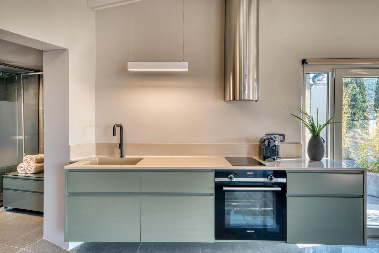 Chameleon Premium Loft Apartment Nafplio Bagian luar foto