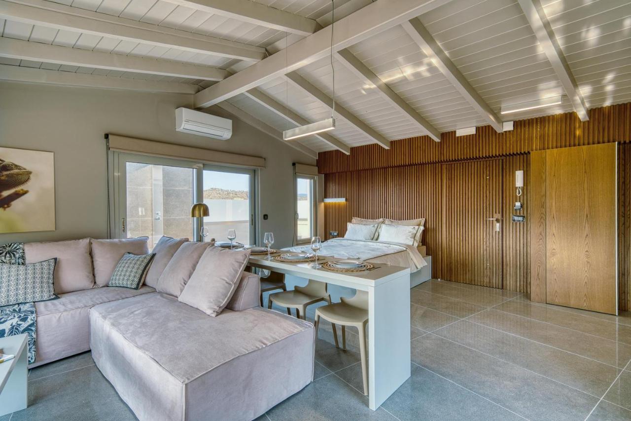 Chameleon Premium Loft Apartment Nafplio Bagian luar foto